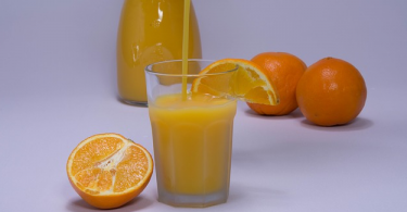can dogs drink orange juice